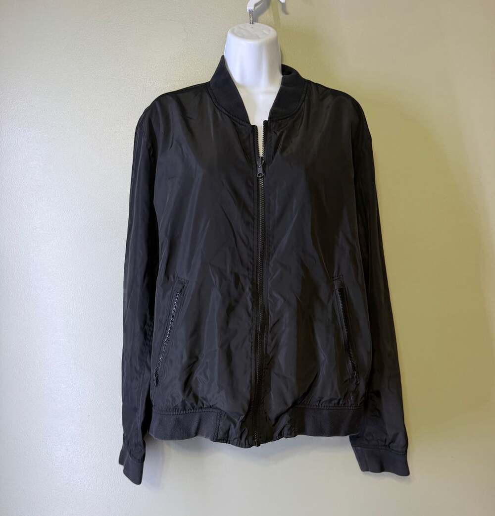 American Eagle Outfitters Bomber Jacket Size L Black